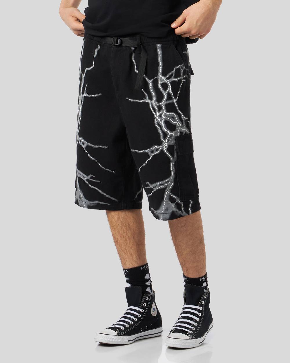 Phobia Archive PANTALONCINO CARGO NERO CON FULMINI LATERALI BIANCHI