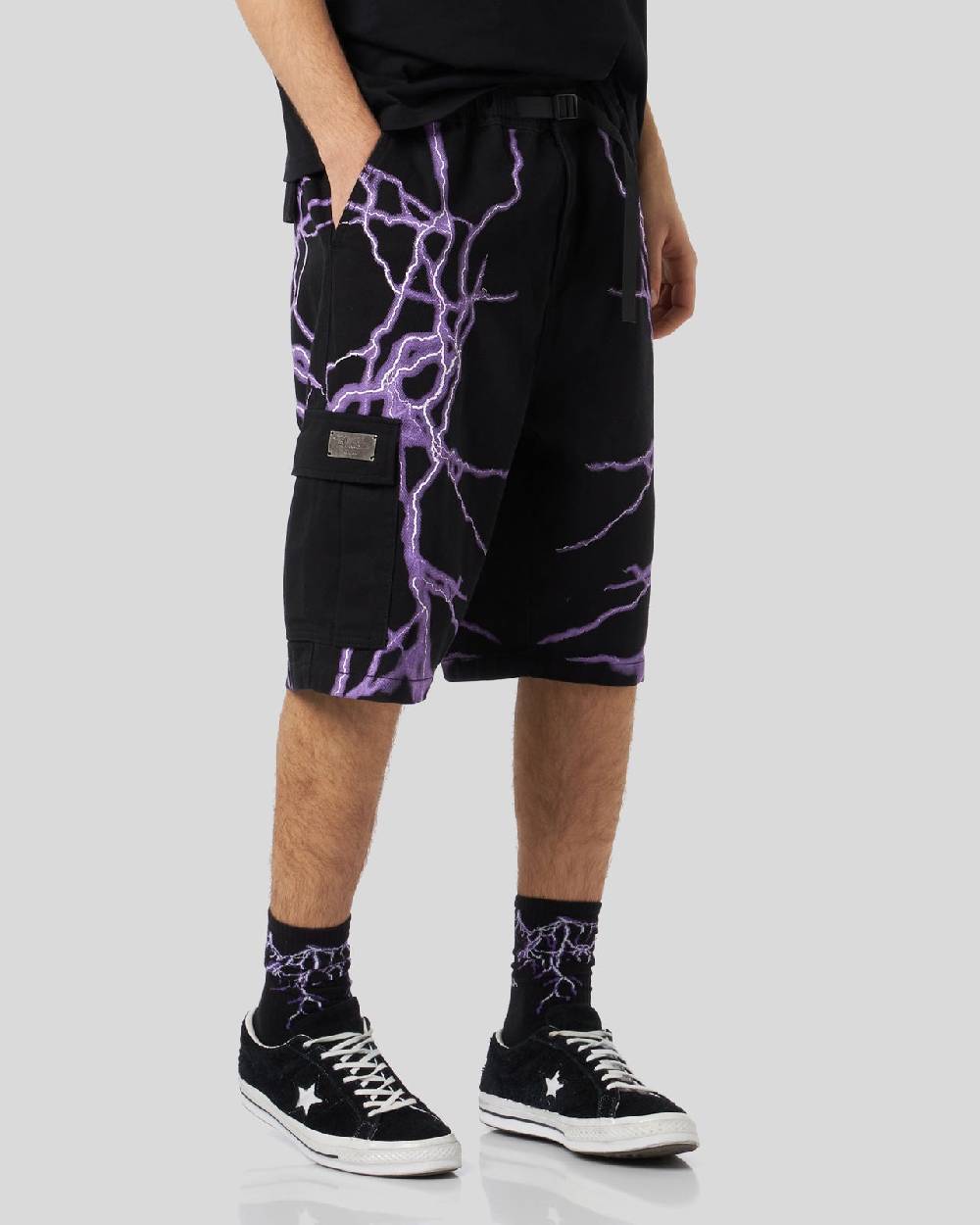 Phobia Archive PANTALONCINO CARGO NERO CON FULMINI LATERALI VIOLA