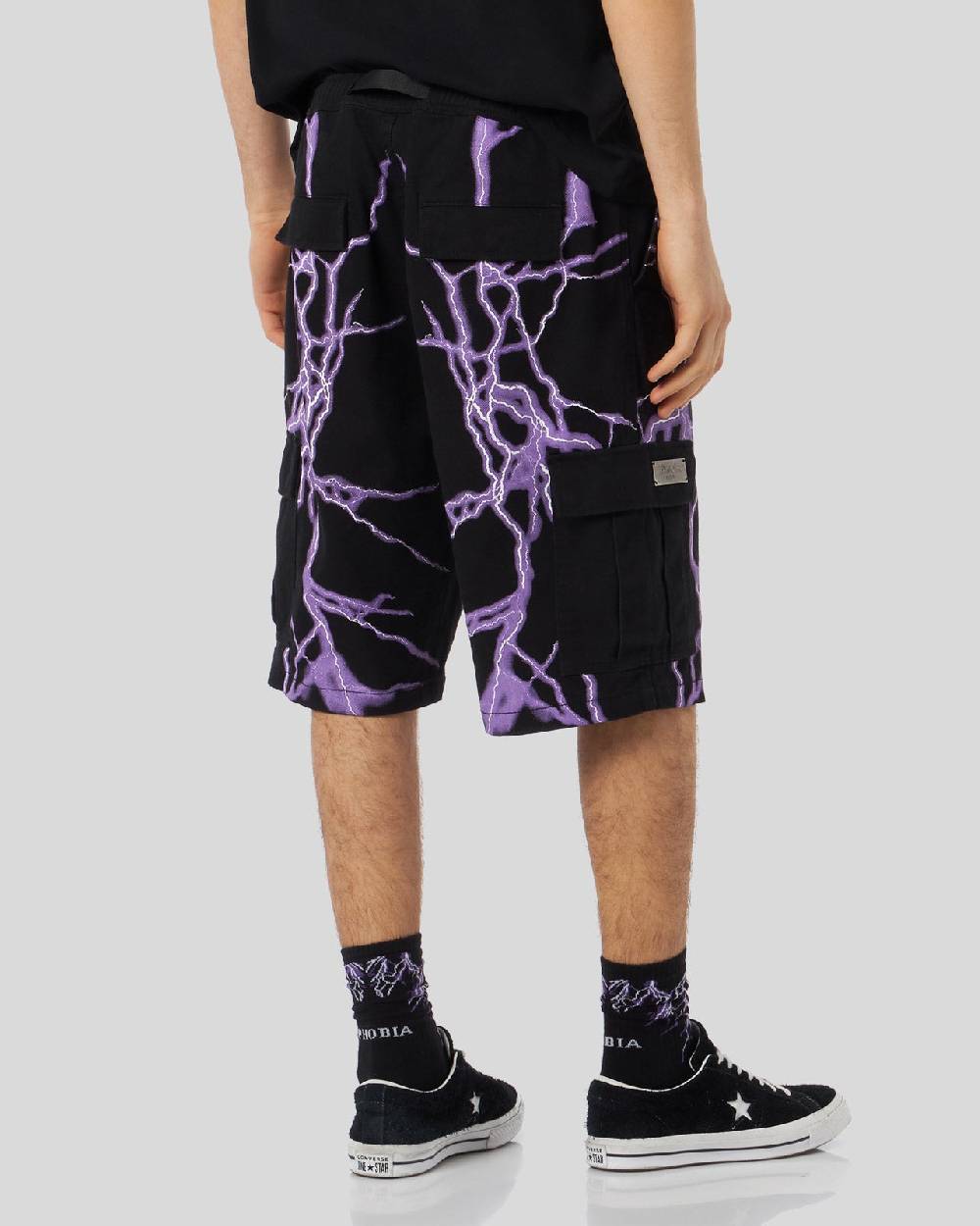 Phobia Archive PANTALONCINO CARGO NERO CON FULMINI LATERALI VIOLA