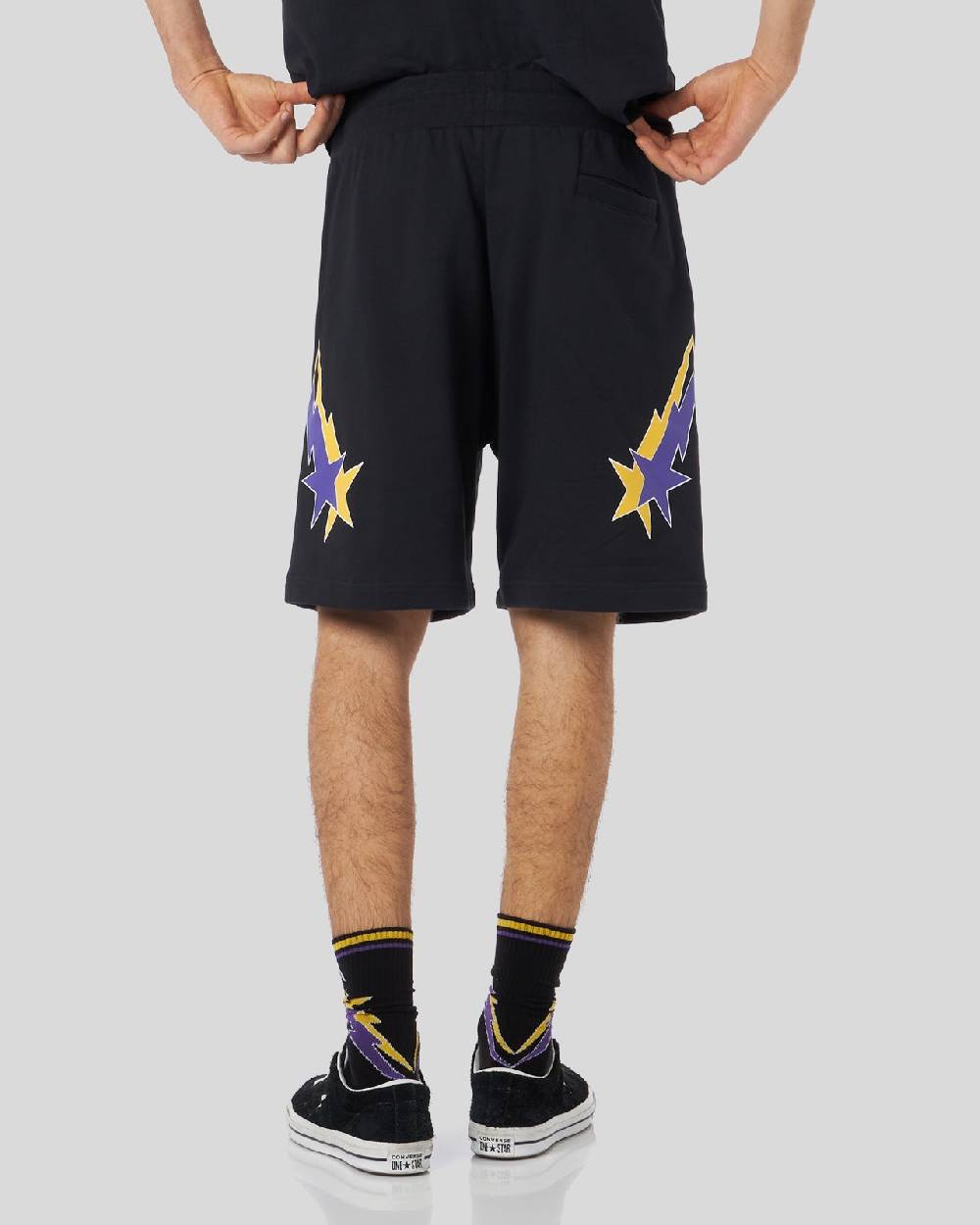 Phobia Archive PANTALONCINO NERO CON GRAFICA STARRY LIGHTNING GIALLA E VIOLA