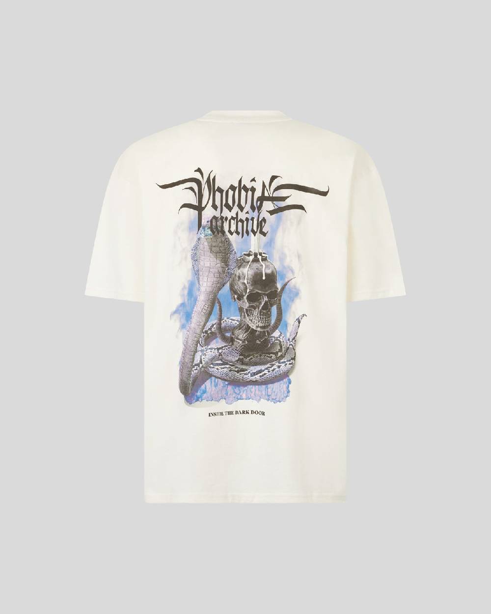 Phobia Archive T-SHIRT BIANCA CON GRAFICA FIERY COBRA VIOLA