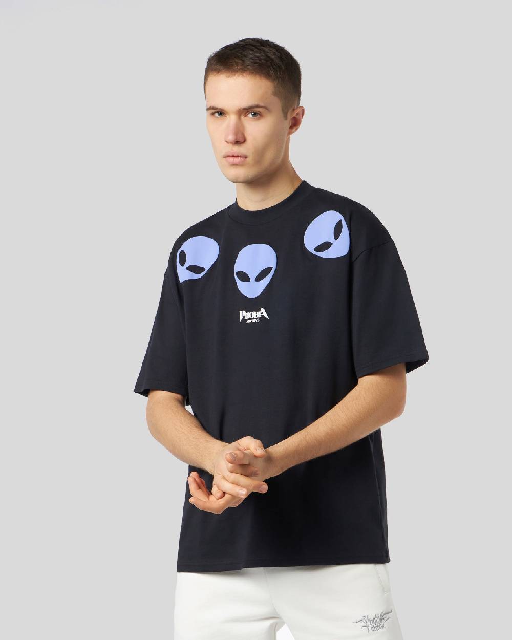 Phobia Archive T-SHIRT NERA CON GRAFICA TRIPLE ALIEN VIOLA
