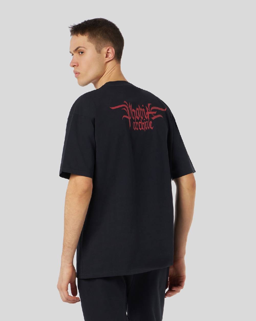 Phobia Archive T-SHIRT NERA CON GRAFICA TRIPLE SKULL ROSSA