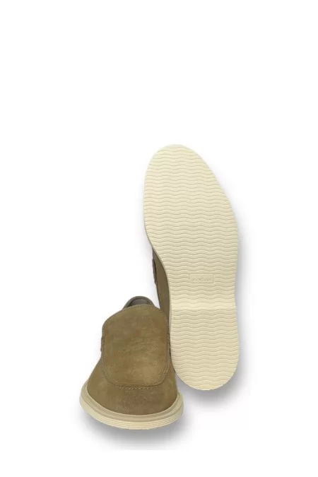 HOGAN Descrizione Delle Mocassini Hogan Hogan, Marchio Di Lusso Italiano, Offre Mocassini Di Alta Qualità E Stile