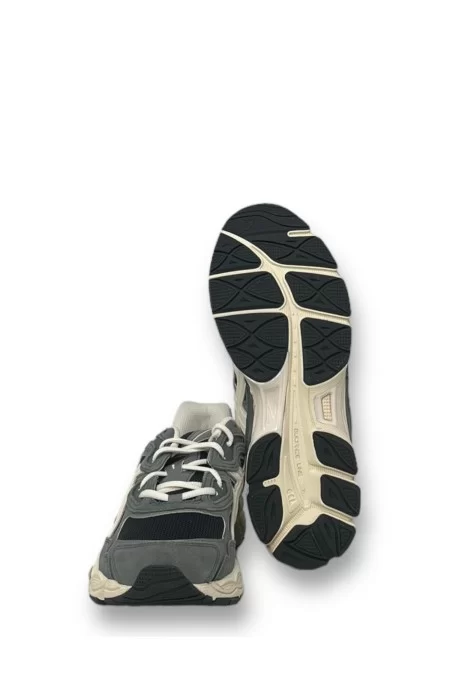 ASICS GEL NYC ASICS 1203A383 002 Scarpa Da Corsa Premium Per La Città Di New York