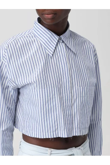 PINKO Maglia Femminile Di PINKO La Maglia Femminile Di PINKO è Elegante E Di Alta Qualità. Realizzata Con Materiali Pregiati E Design Trendy. Aggiungi Stile Al Tuo Guardaroba Con PINKO