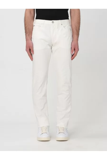 GIORGIO ARMANI Pantaloni da uomo Giorgio Armani I jeans da uomo di Giorgio Armani offrono stile e qualità superiori