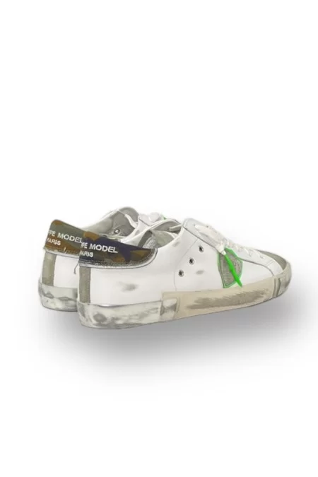 PHILIPPE MODEL PRSX BASSO PHILIPPE MODELLO PRSX VCC1 Un Modello Basico Di Scarpe Ispirato Al Design Di Philippe Model