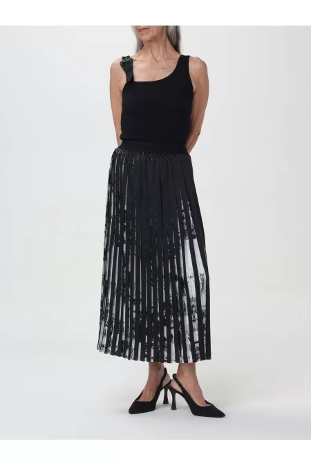 VERSACE Top Da Donna Di Versace Il Top Da Donna Di Versace è Sinuoso E Elegante, Perfetto Per Ogni Occasione. Realizzato Con Materiali Di Alta Qualità, Offre Comfort E Stile Unico. Scegli Versace Per Un Look Impeccabile