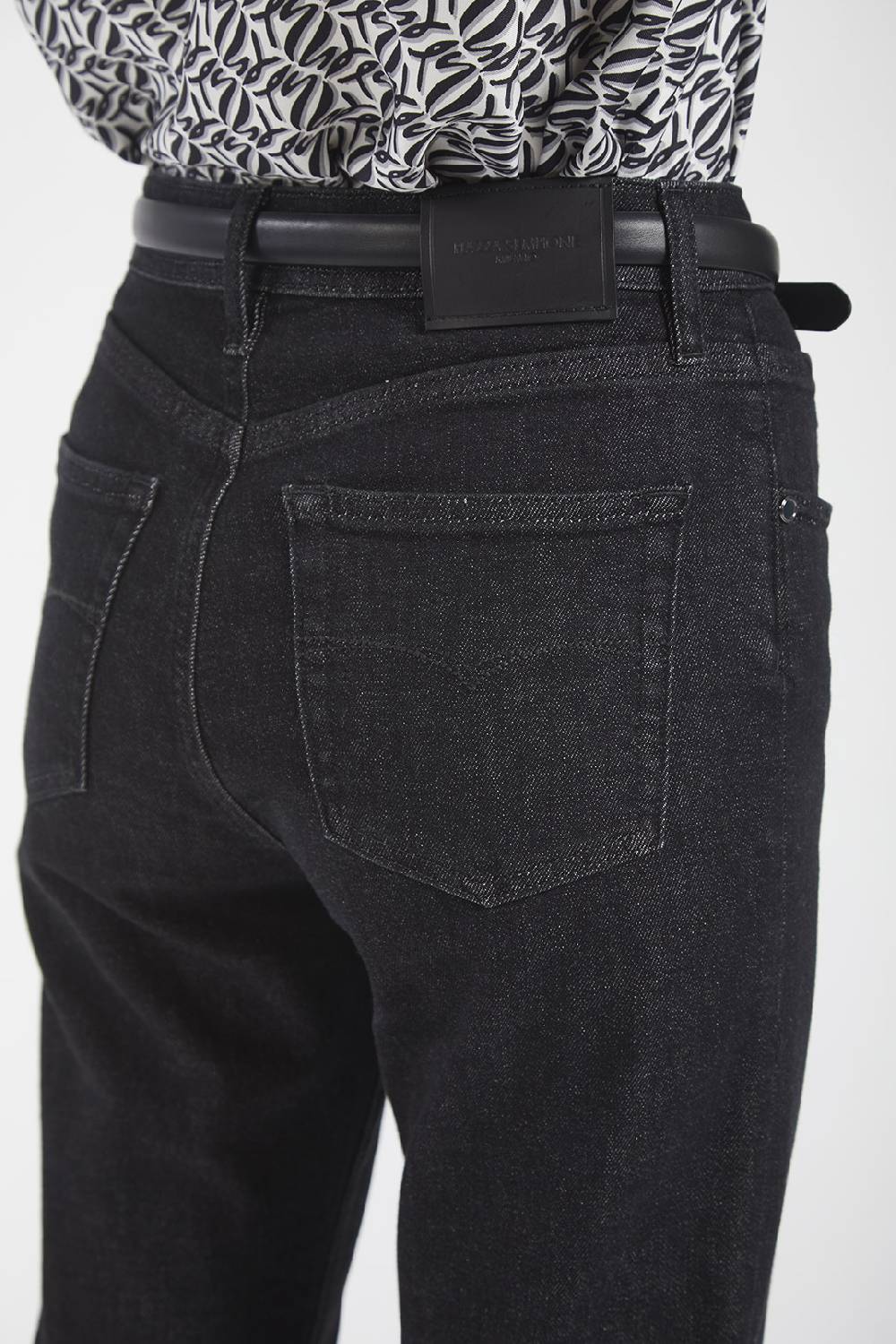 Piazza Sempione KRISTEN Pantalone 5 Tasche Slim Fit In Denim Nero