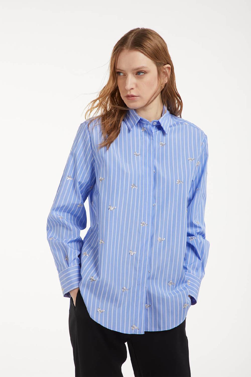 Piazza Sempione Camicia rigata con ricami