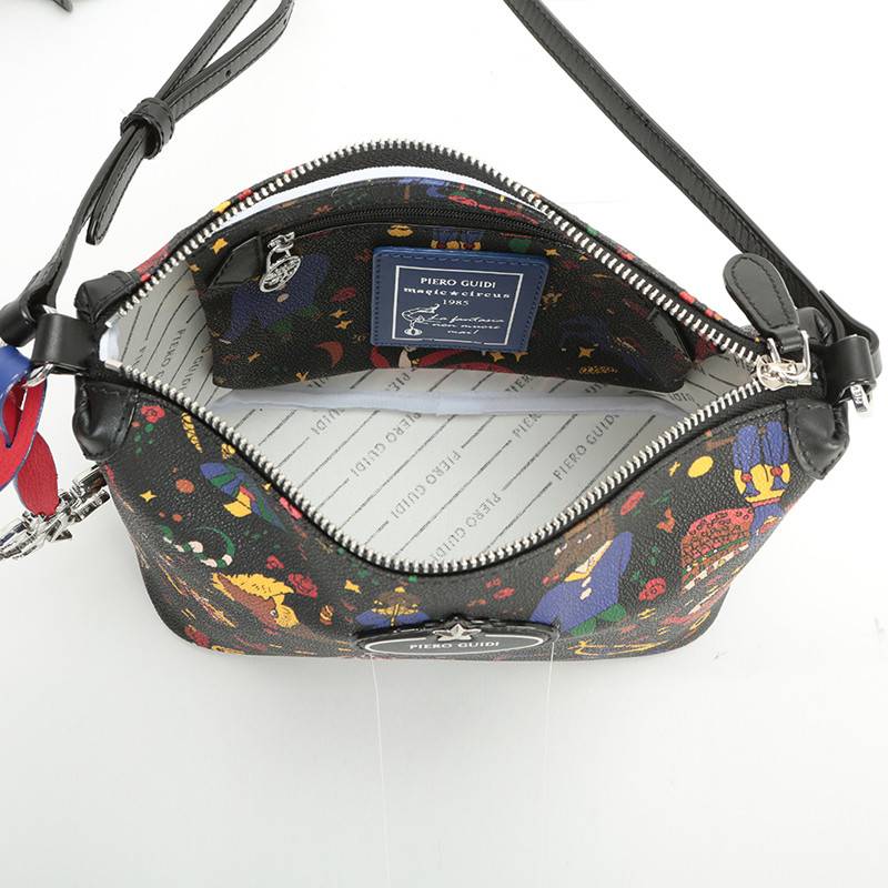 Piero Guidi PIERO GUIDI SLING BAG/TRACOLLINA MEDIUM