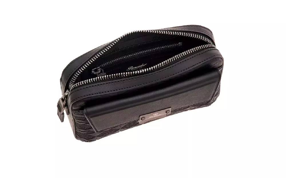 Pineider Marsupio In Embossed Empress