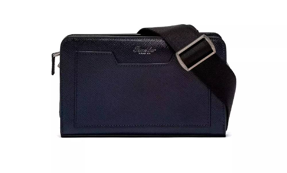 Pineider Odette Crossbody In Mini Franzi