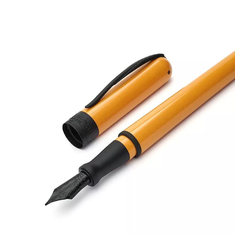 Pineider Penna Stilografica Avatar UR Glossy