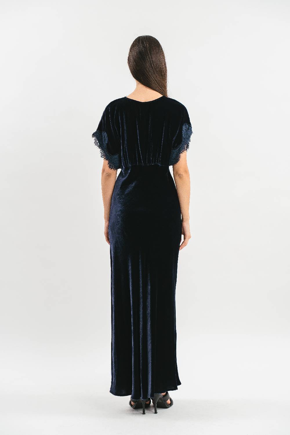 Pink Memories Abito In Velluto Con Mezze Maniche E Pizzo