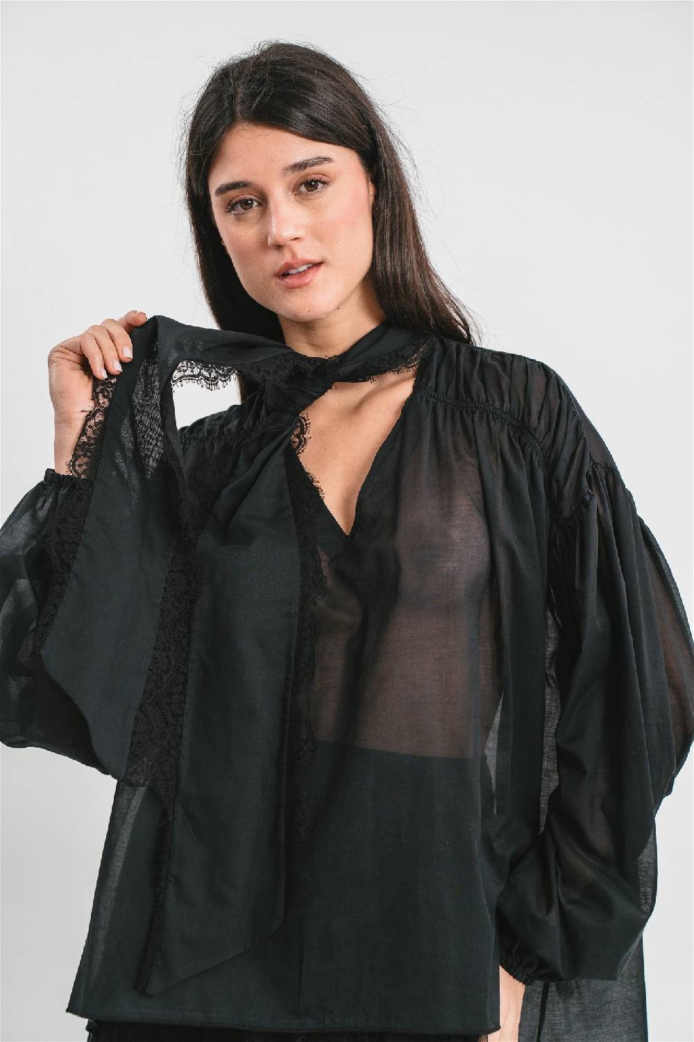 Pink Memories Camicia Con Fiocco E Dettagli In Pizzo