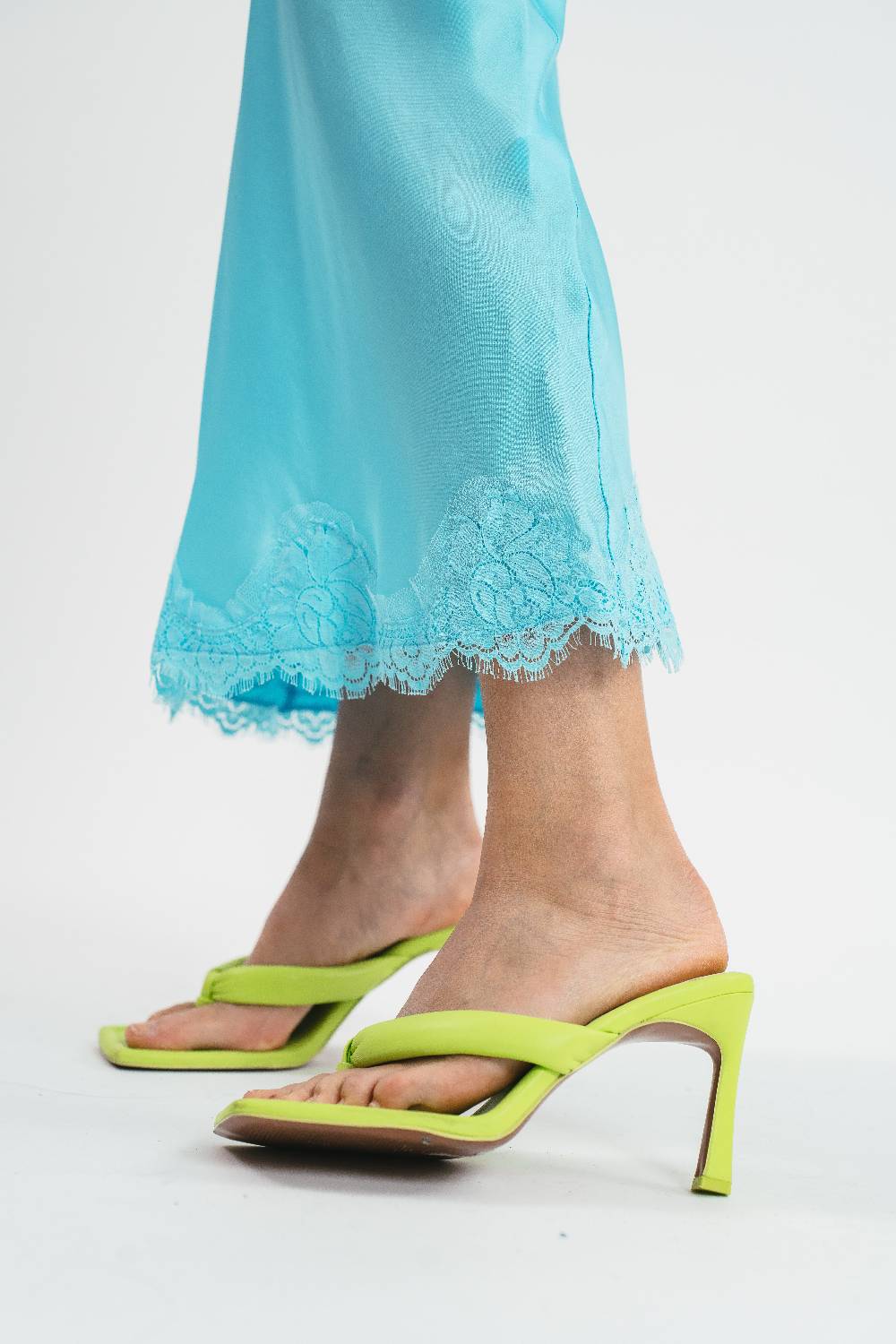 Pink Memories Gonna Sirena Con Dettagli In Pizzo