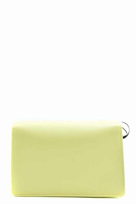 Chiara Ferragni A Tracolla Codice Prodotto: 74SB4BE5 ZS517606