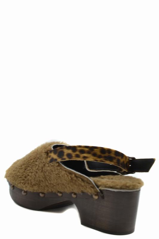 Avec Moderation Decolleté Codice Prodotto: RUKA SHEARLINGCAN