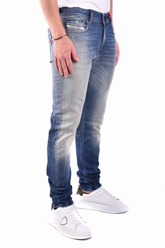 Diesel Jeans Codice Prodotto: A03594 09G8701
