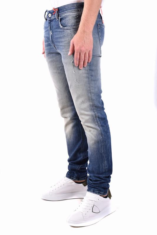 Diesel Jeans Codice Prodotto: A03594 09G8701