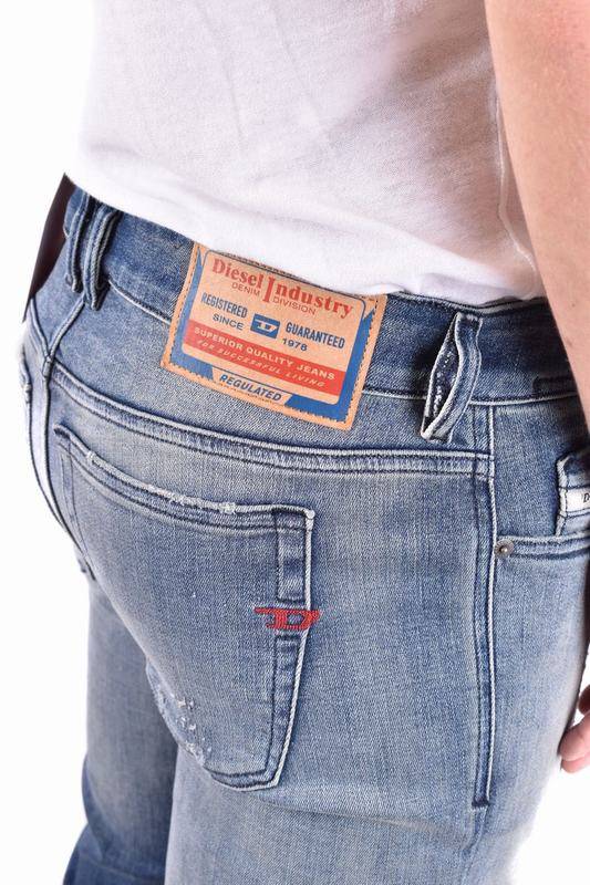 Diesel Jeans Codice Prodotto: A03594 09G8701