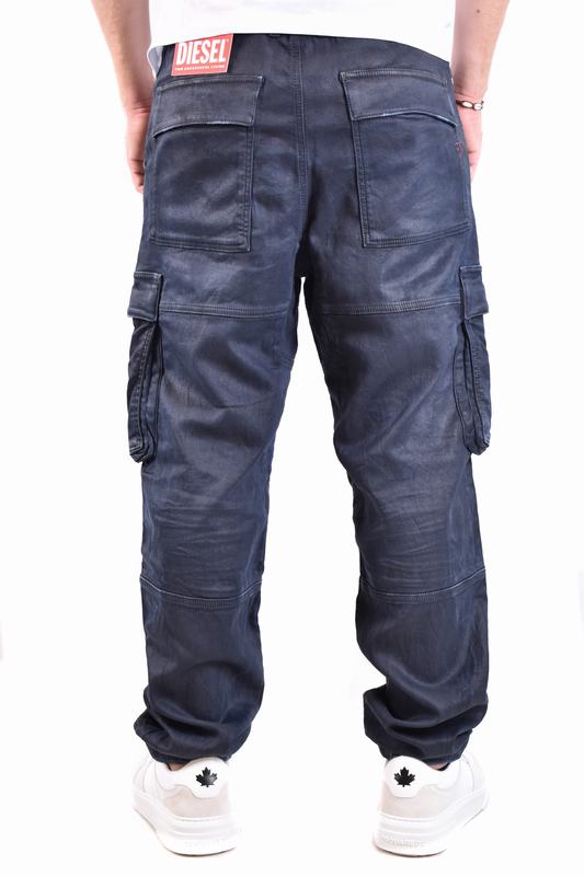 Diesel Pantaloni Codice Prodotto: A09731 09H05900