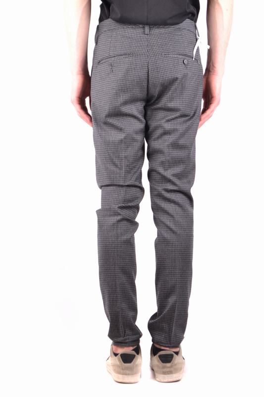 DONDUP Pantaloni & Bermuda Codice Prodotto: