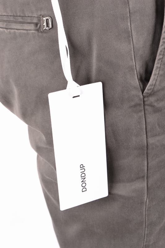 DONDUP Pantaloni & Bermuda Codice Prodotto: