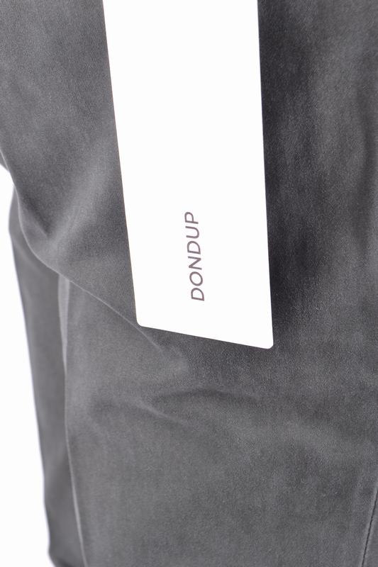 DONDUP Pantaloni & Bermuda Codice Prodotto: