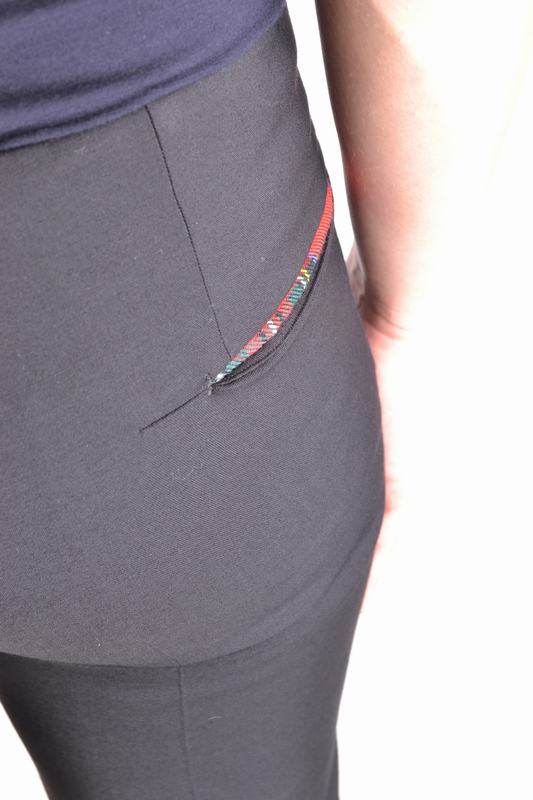 Dsquared Pantaloni Codice Prodotto: