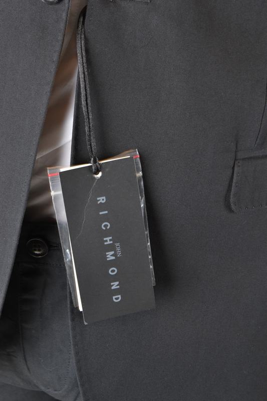 John Richmond Giacche Da Completo Codice Prodotto: ZIE1 1037 1100 0990