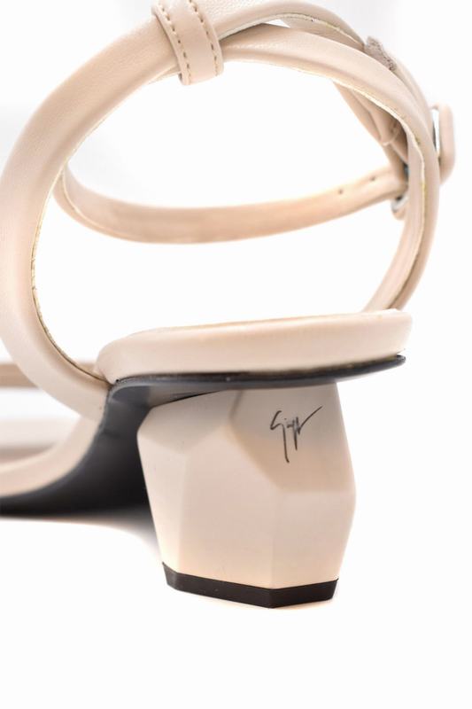 Giuseppe Zanotti Sandali Codice Prodotto: E300048