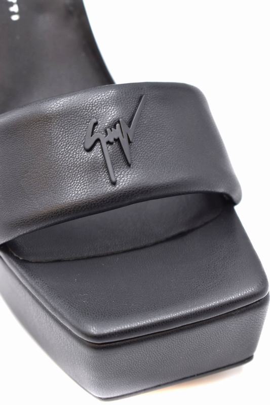Giuseppe Zanotti Sandali Codice Prodotto: E300050