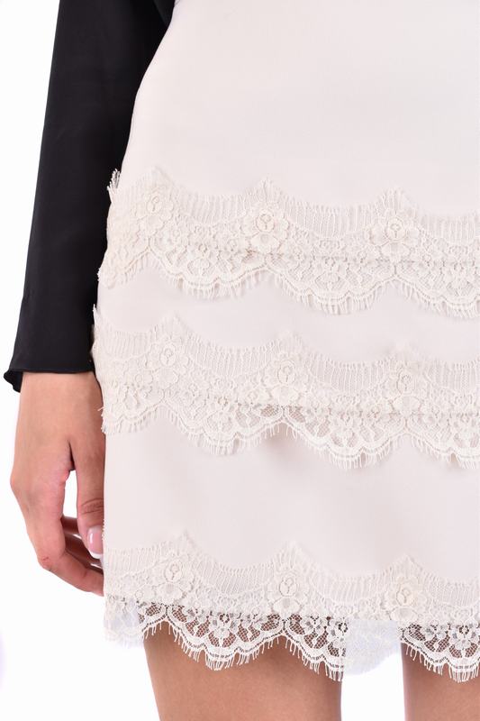 Elisabetta Franchi Gonne Codice Prodotto: GO-465-11E2-V330