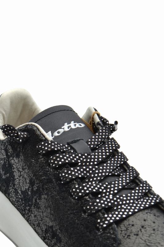 Lotto Sneakers Codice Prodotto: T7440