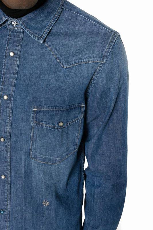 Jacob Cohen Manica Lunga Codice Prodotto: UC00212T9734128D