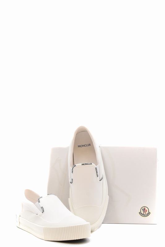 Moncler Sneakers Codice Prodotto: 4B00010-M1511 001