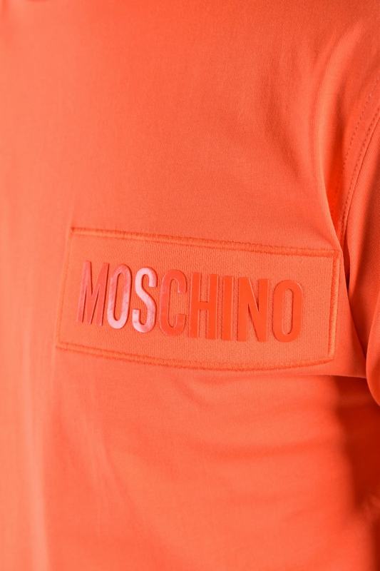 Moschino T-shirts Codice Prodotto: A0710 52411041