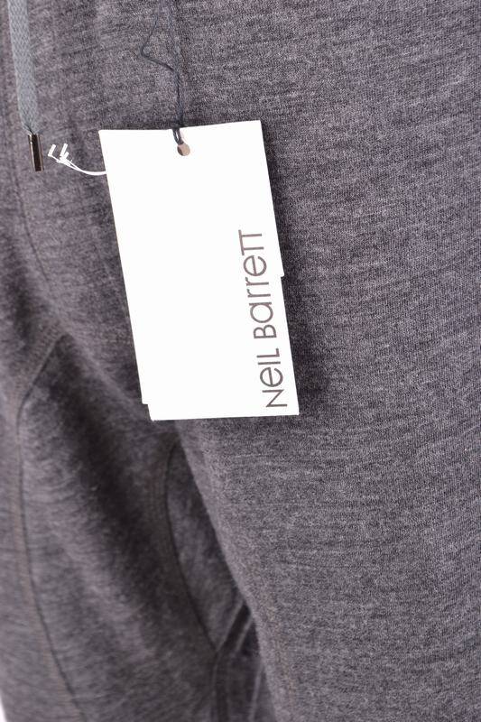 Neil Barrett Pantaloni Codice Prodotto: BPA83