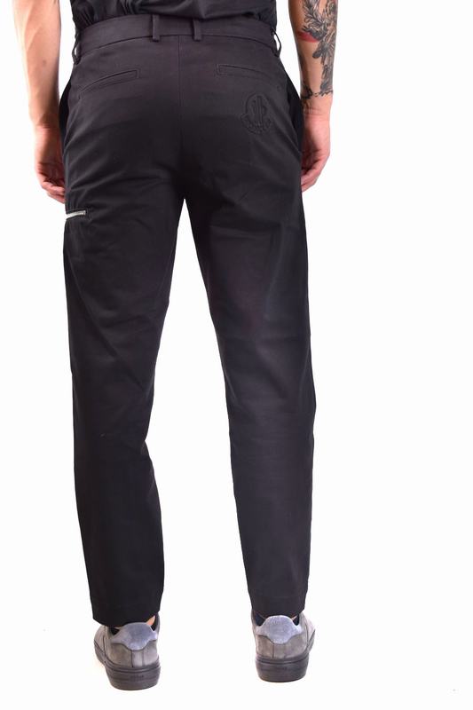 Moncler Pantaloni & Bermuda Codice Prodotto: H2 091 2A00031 596EJ