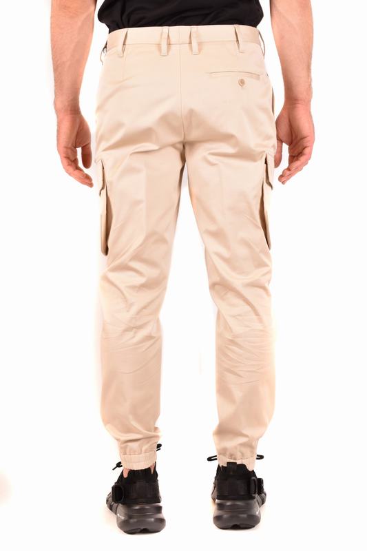 Neil Barrett Pantaloni Codice Prodotto: PBPA827 Q011427