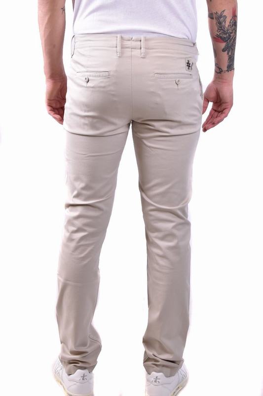Jacob Cohen Pantaloni Codice Prodotto: UP00101S3756A80