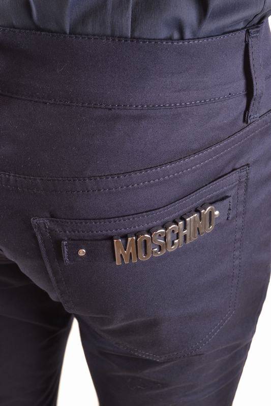 Moschino Pantaloni Codice Prodotto: Z J0308 0219 0610