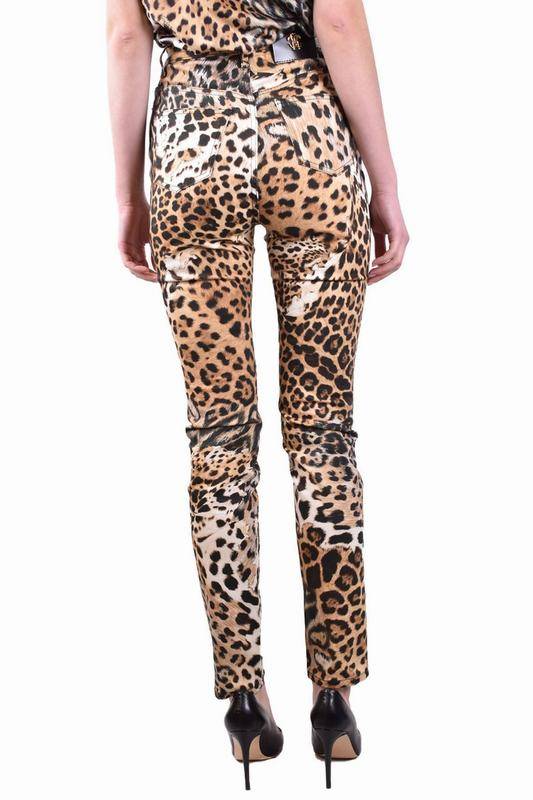 ROBERTO CAVALLI Pantaloni & Shorts Codice Prodotto: QWJ233 DAG3400504