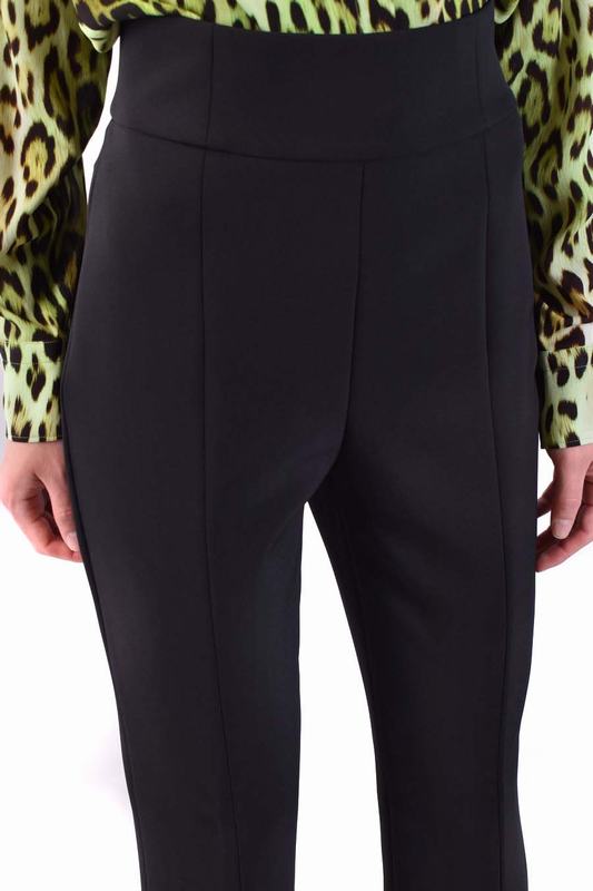 PINKO Pantaloni & Shorts Codice Prodotto: ZANNONEZ99