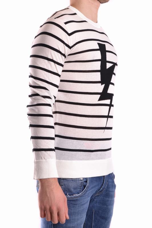 Neil Barrett Pullover Codice Prodotto: BMA613C E629828