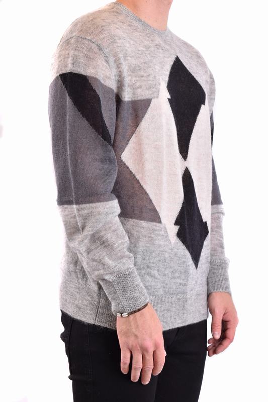 Neil Barrett Pullover Codice Prodotto: NBV7MA161AV606042