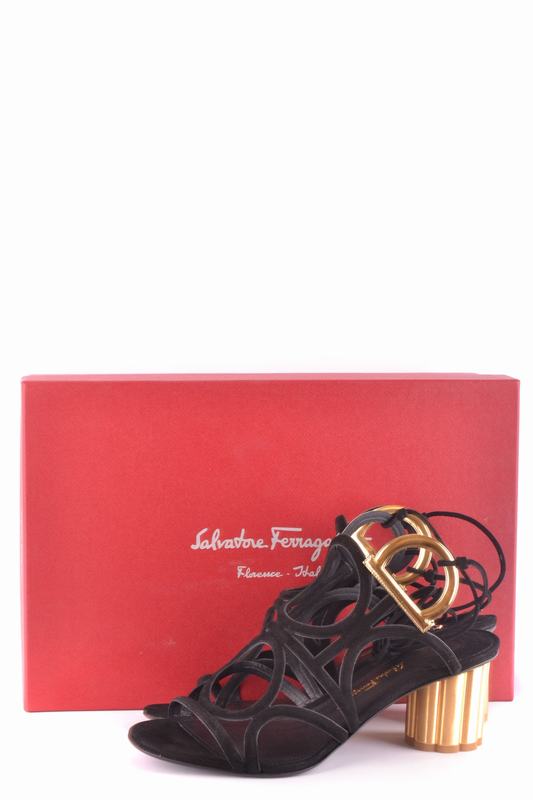Salvatore Ferragamo Sandali Codice Prodotto: 0672605